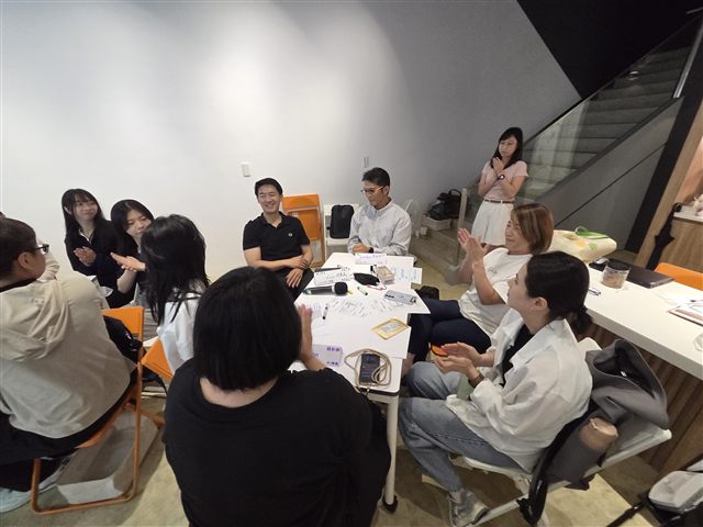 第 10 場小聚活動照片 12