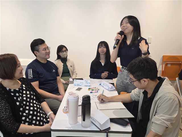 第 10 場小聚活動照片 14
