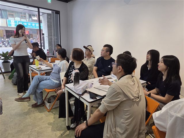 第 10 場小聚活動照片 15