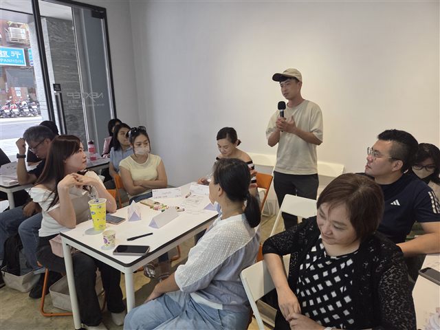 第 10 場小聚活動照片 18